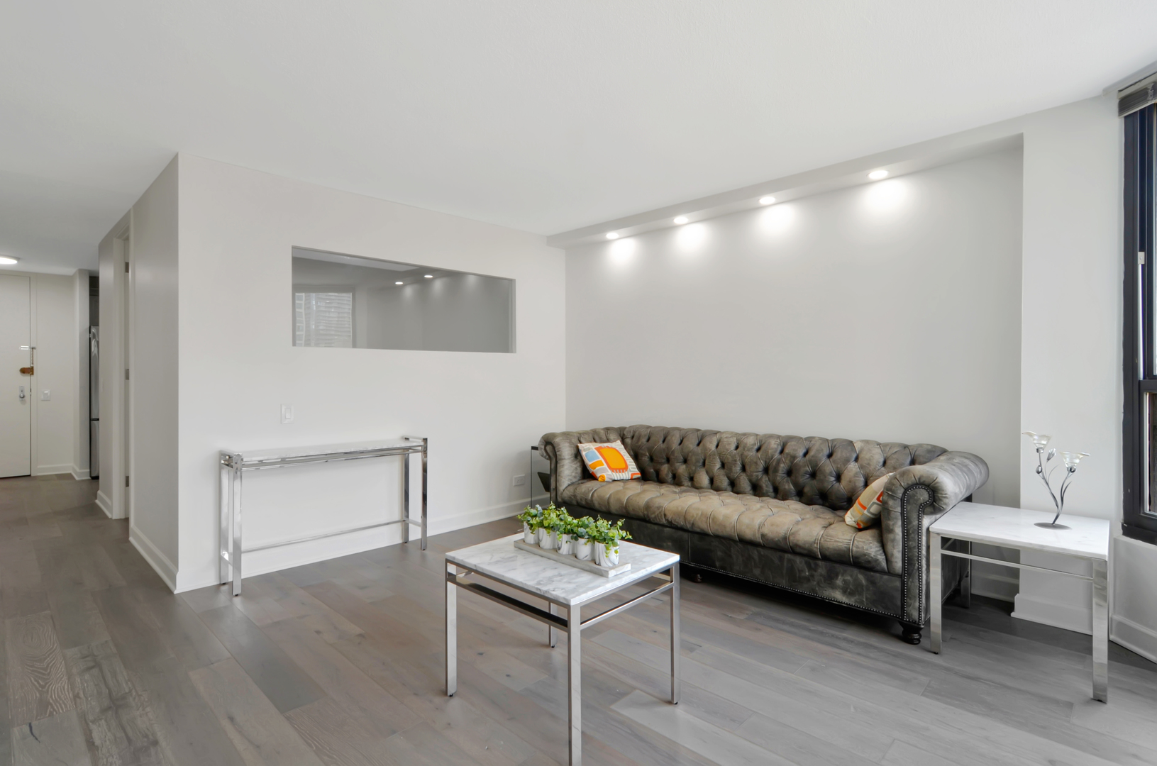 405 N Wabash Avenue 314 Property Photo 8