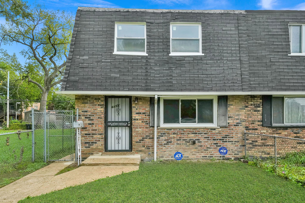 6455 S Laflin Street Property Photo 1