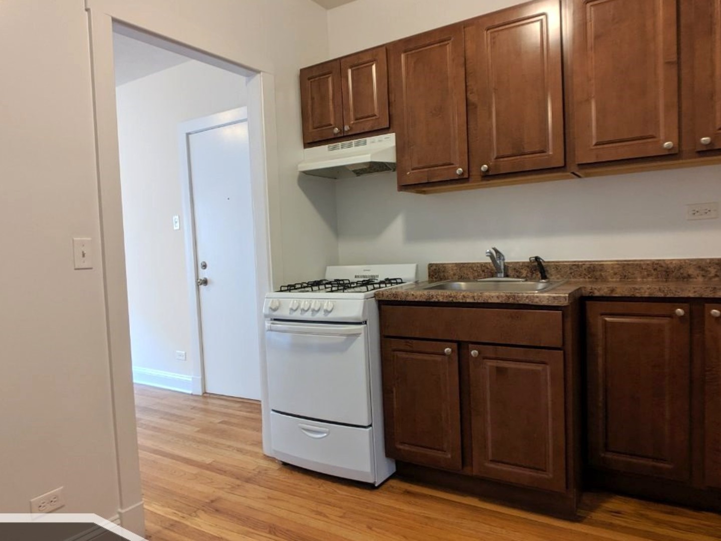 2621 N Spaulding Avenue 2e Property Photo 6