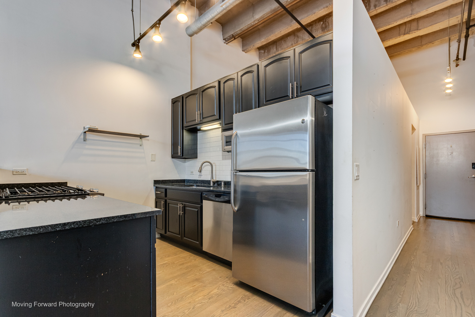 1645 W Ogden Avenue 505 Property Photo 7