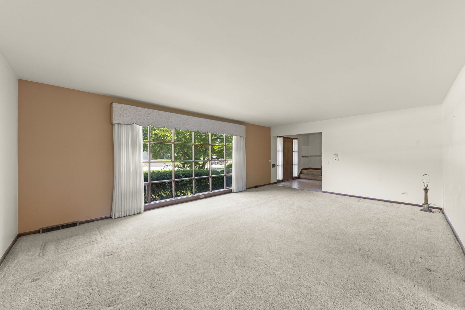 4726 Howard Avenue Property Photo 4