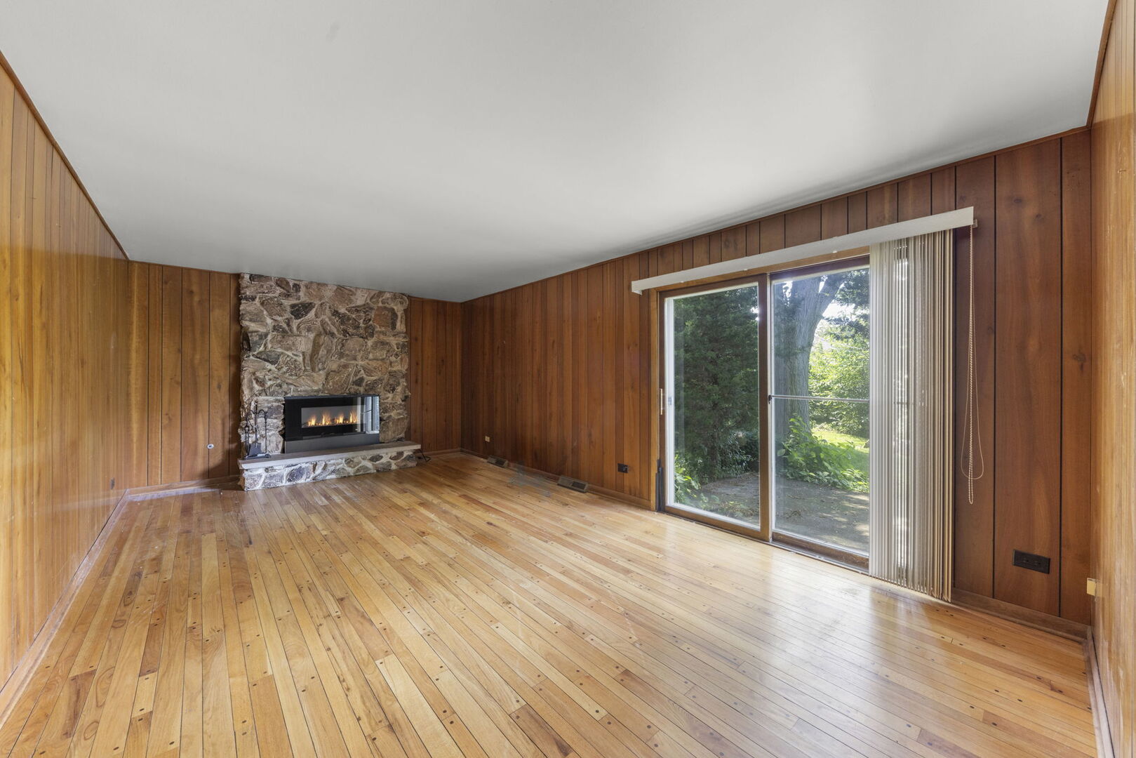 4726 Howard Avenue Property Photo 15