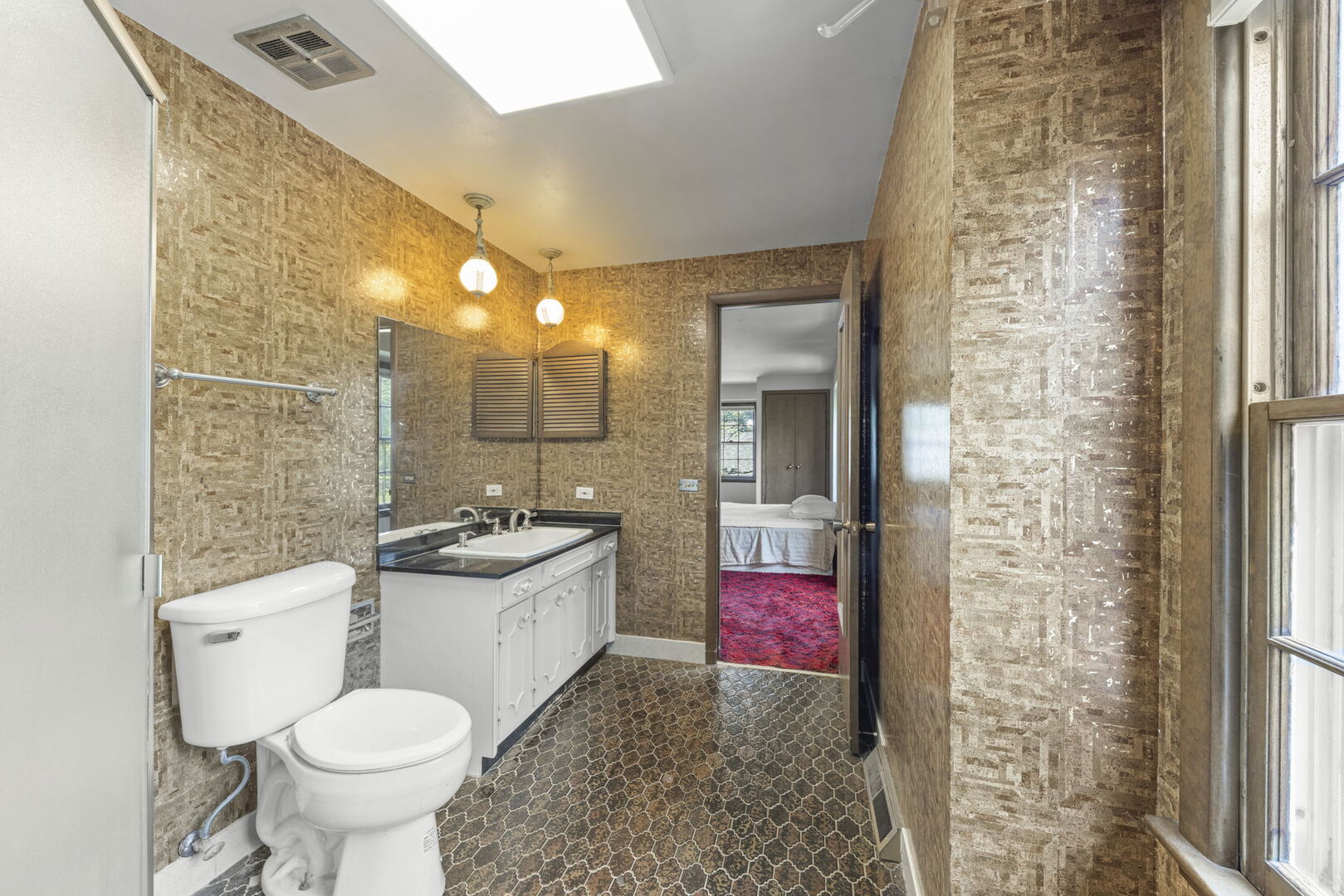 4726 Howard Avenue Property Photo 20