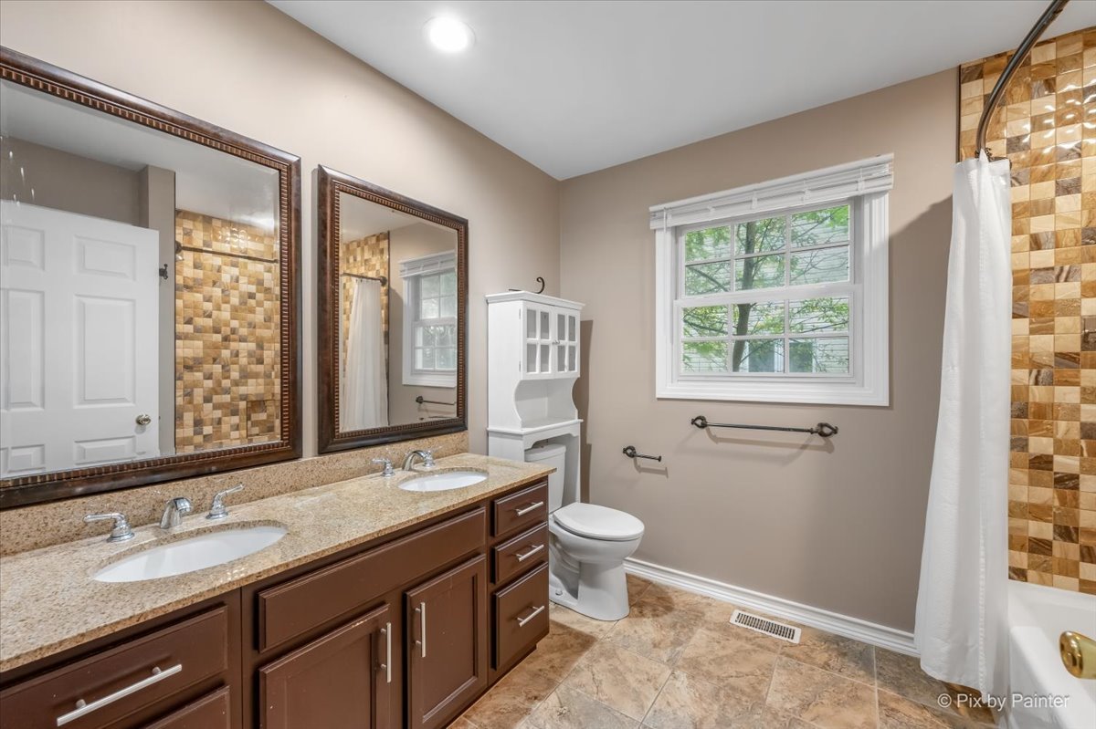 34439 N Hickory Lane Property Photo 16