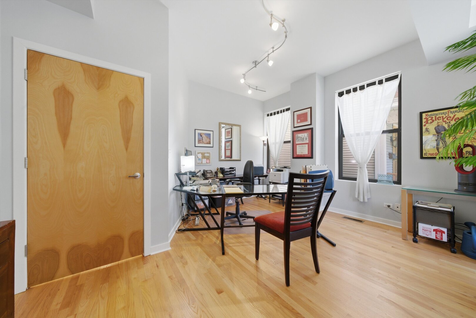 1733 W Lawrence Avenue Cu2 Property Photo 7