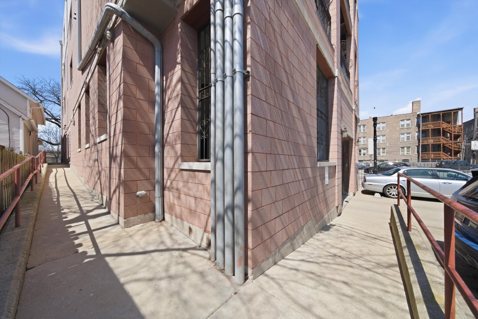 1733 W Lawrence Avenue Cu2 Property Photo 28