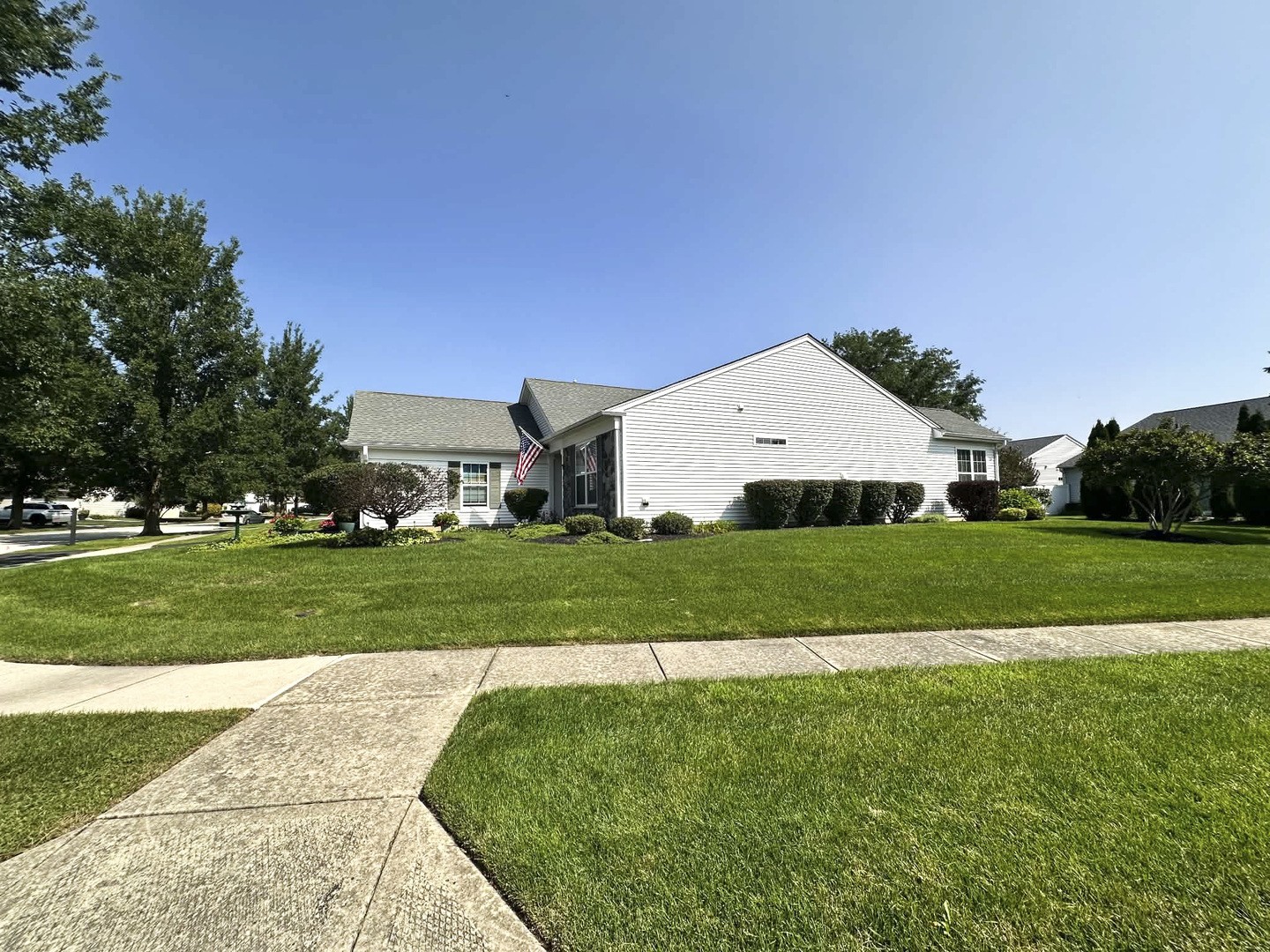 11892 Ludbury Ridge Property Photo 2