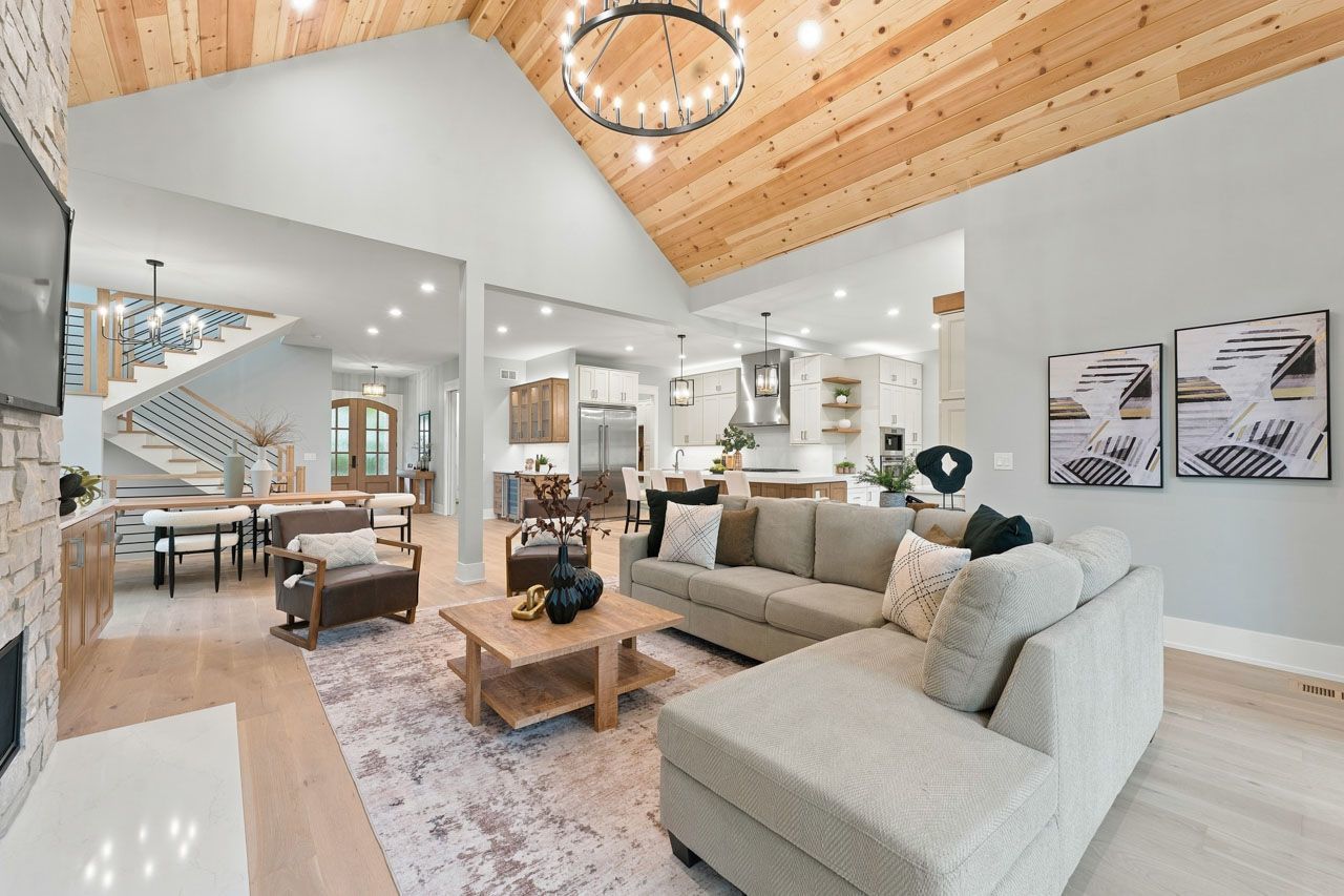810 Clover Court Property Photo 9
