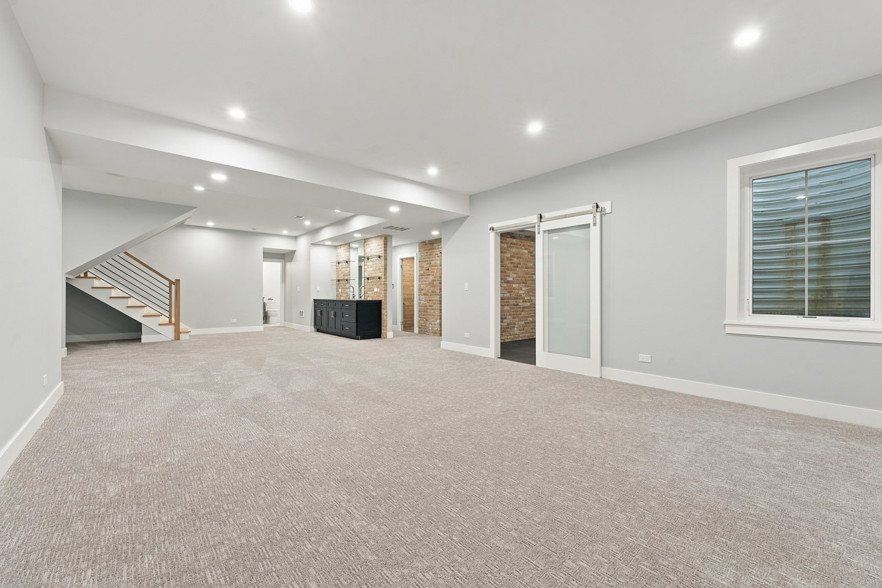 810 Clover Court Property Photo 34