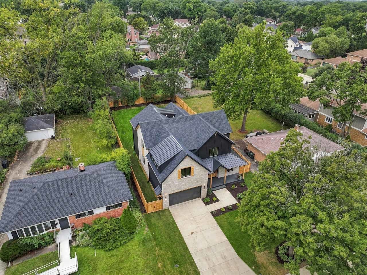 810 Clover Court Property Photo 45