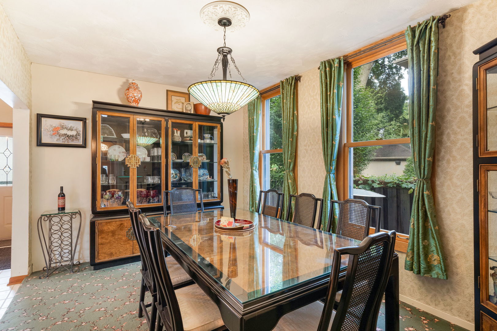 210 8th Avenue Property Photo 5