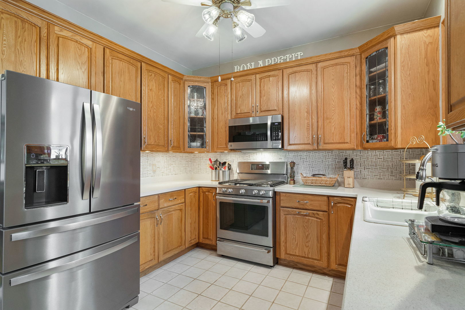 210 8th Avenue Property Photo 7