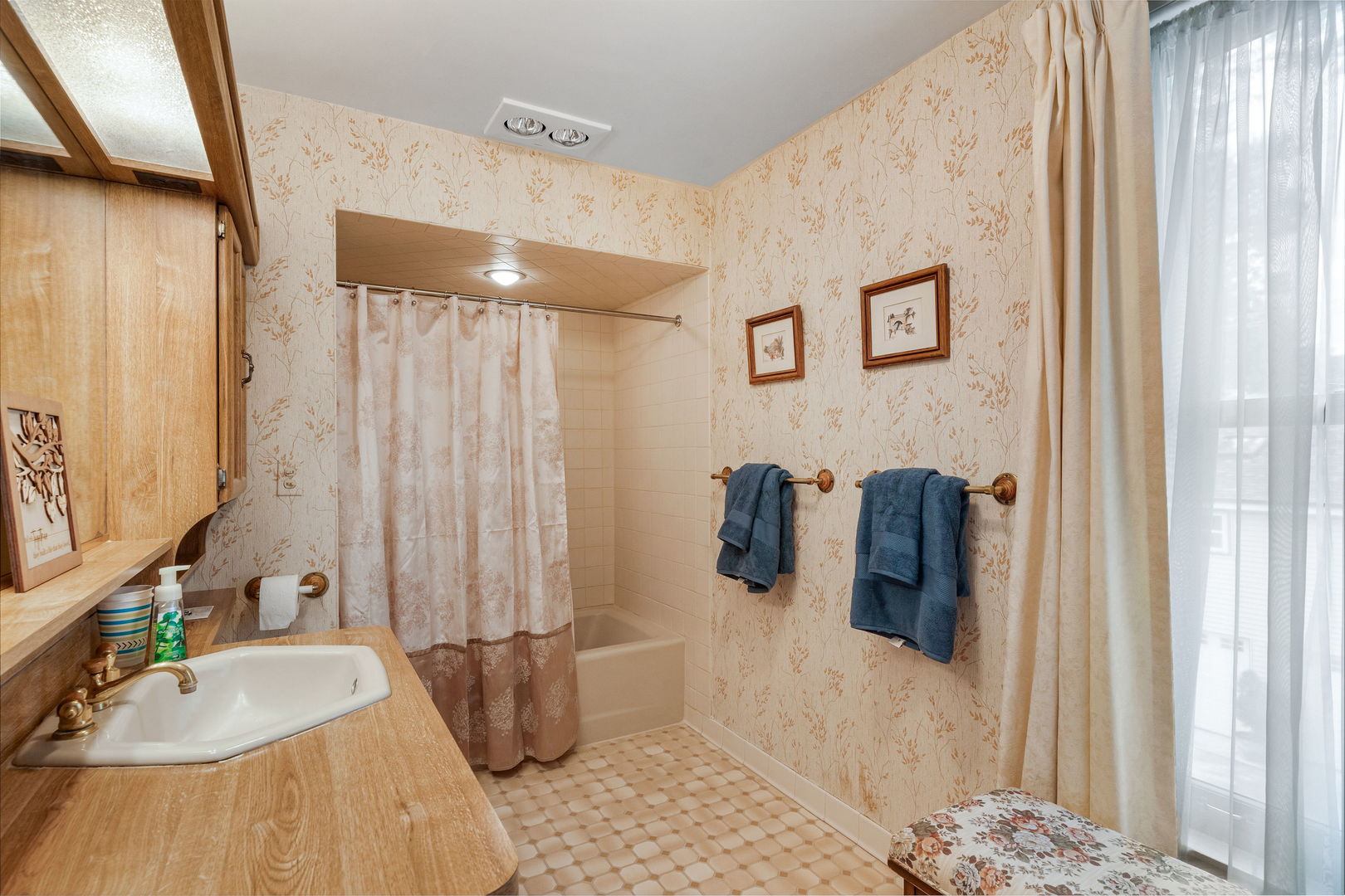 210 8th Avenue Property Photo 15