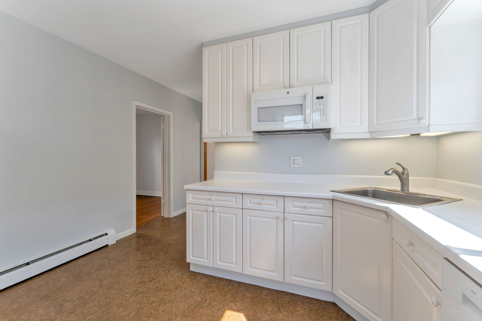 12764178 Property Photo 11