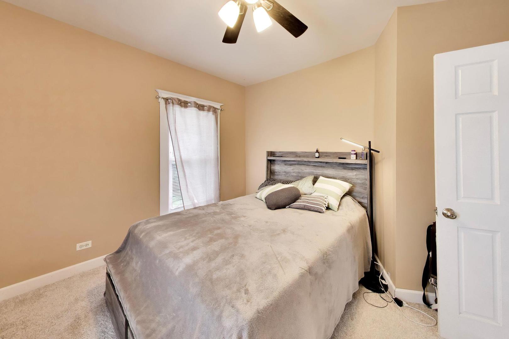 120 Commonwealth Drive 2 Property Photo 17