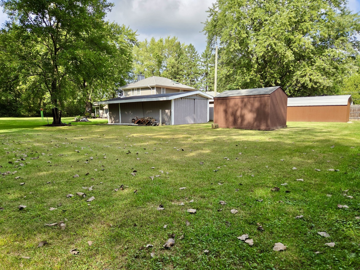 2n720 Woodcrest Drive Property Photo 39