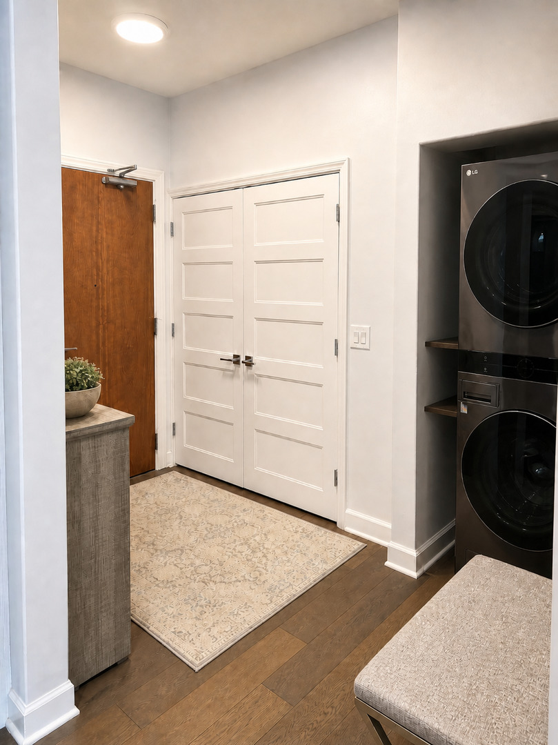 1235 S Prairie Avenue 3509 Property Photo 13