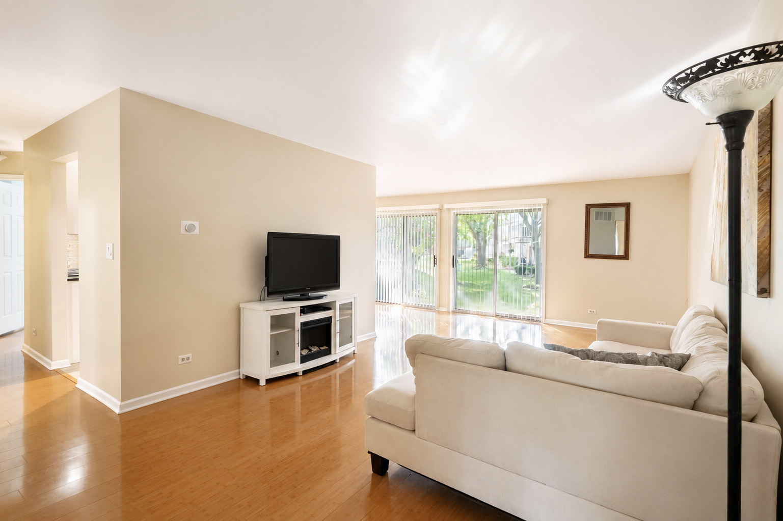 1253 Beechwood Court Property Photo 3