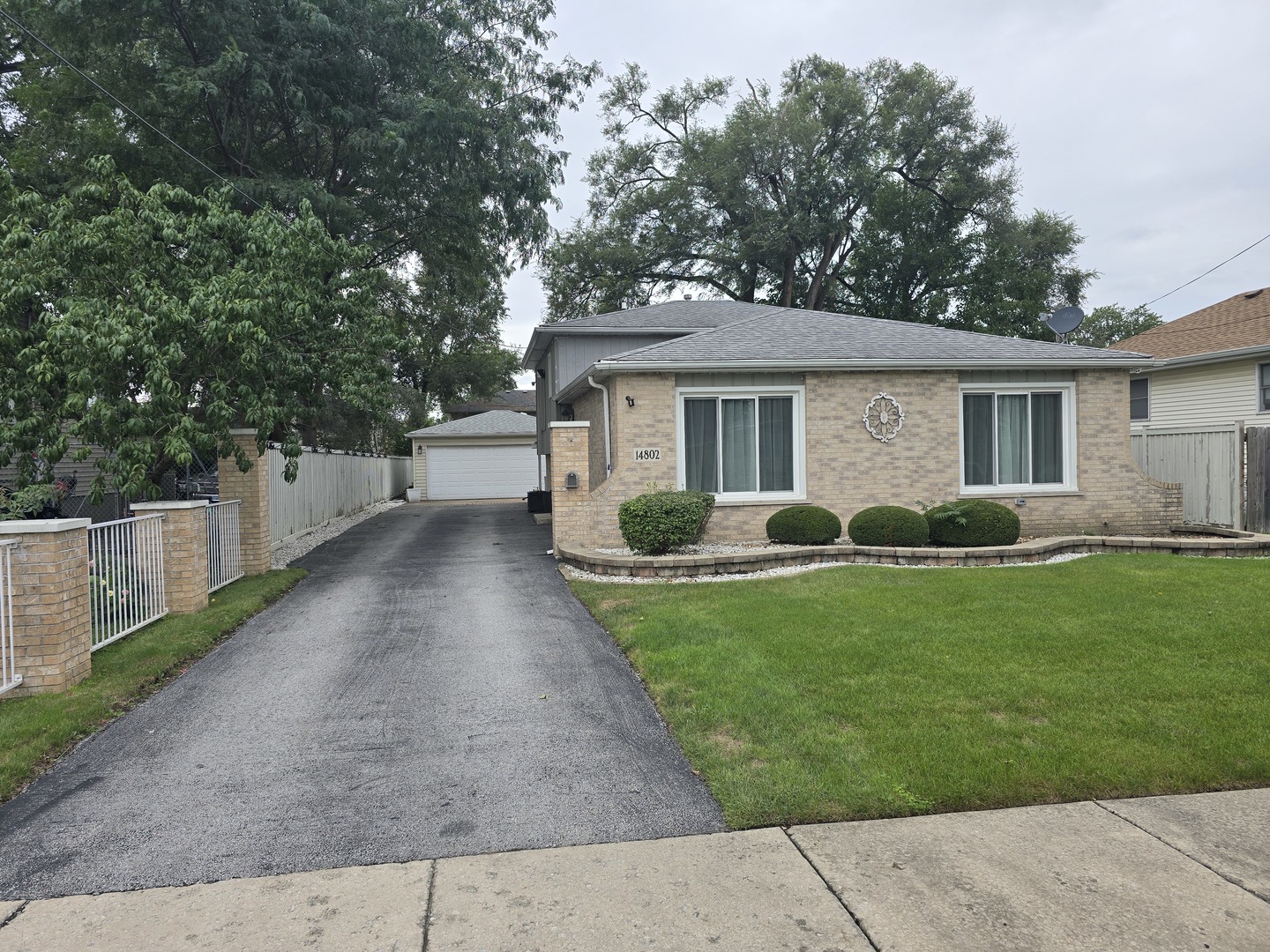 14802 S Cleveland Avenue Property Photo 1