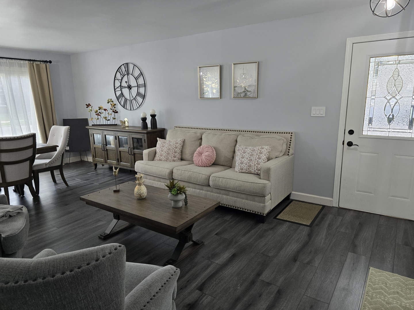 14802 S Cleveland Avenue Property Photo 3