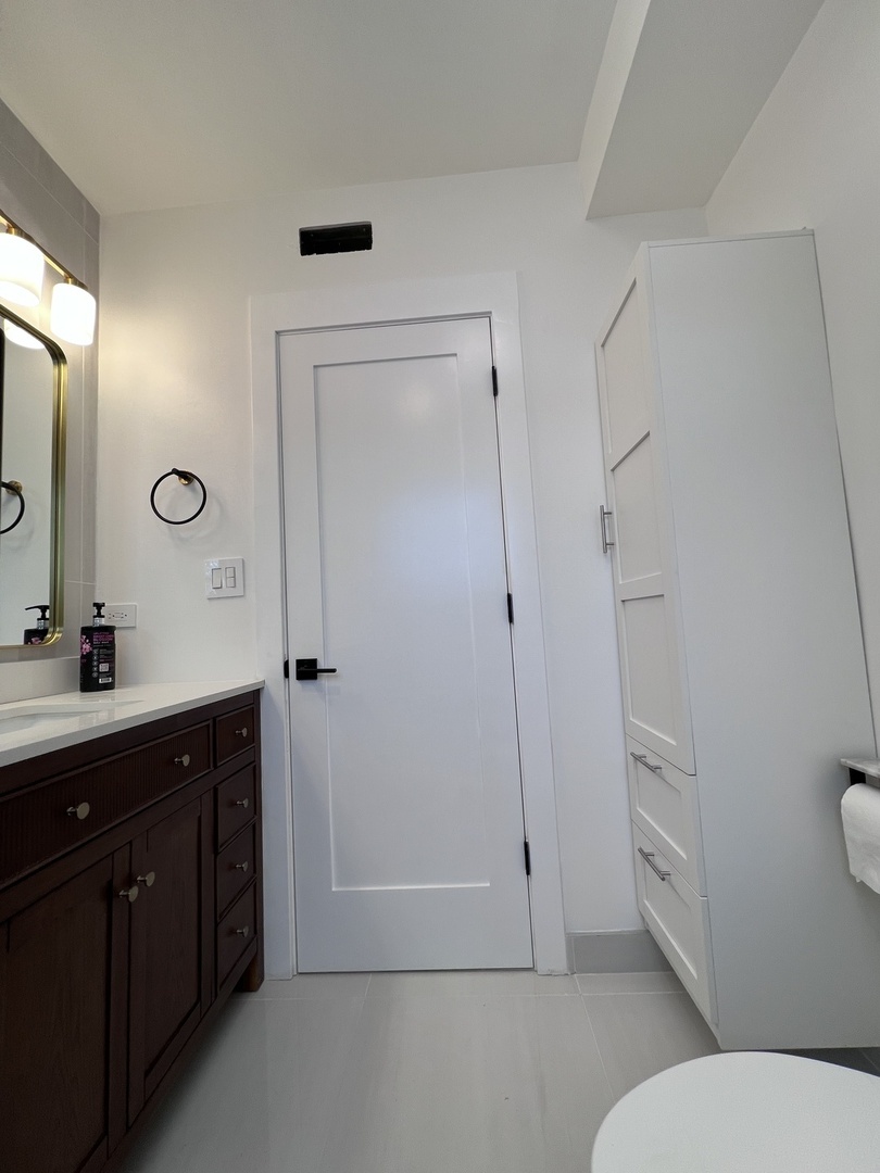 6508 N Richmond Street 1b Property Photo 14