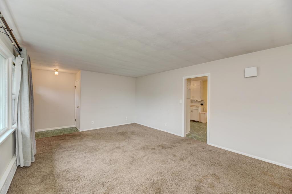 23929 W Chicago Street Property Photo 5