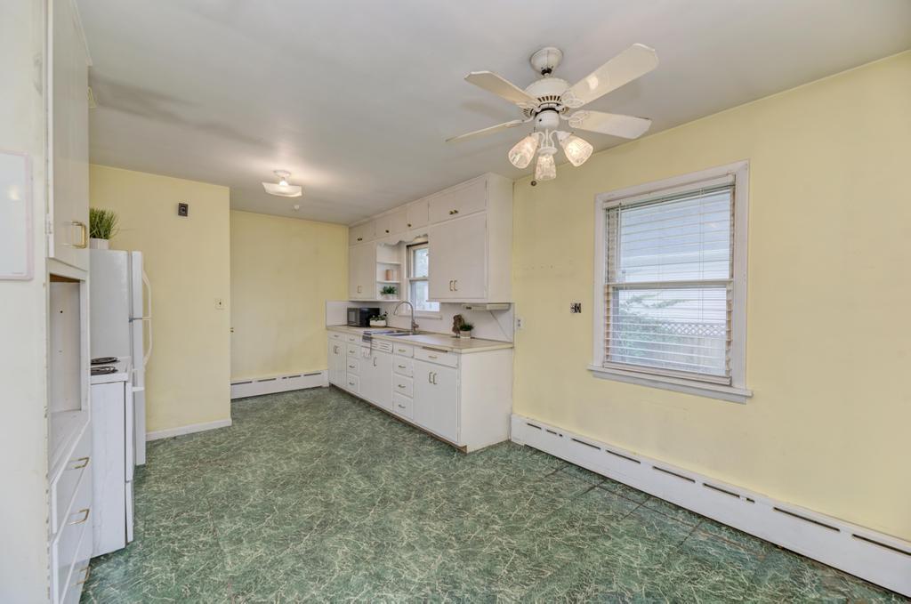 23929 W Chicago Street Property Photo 11
