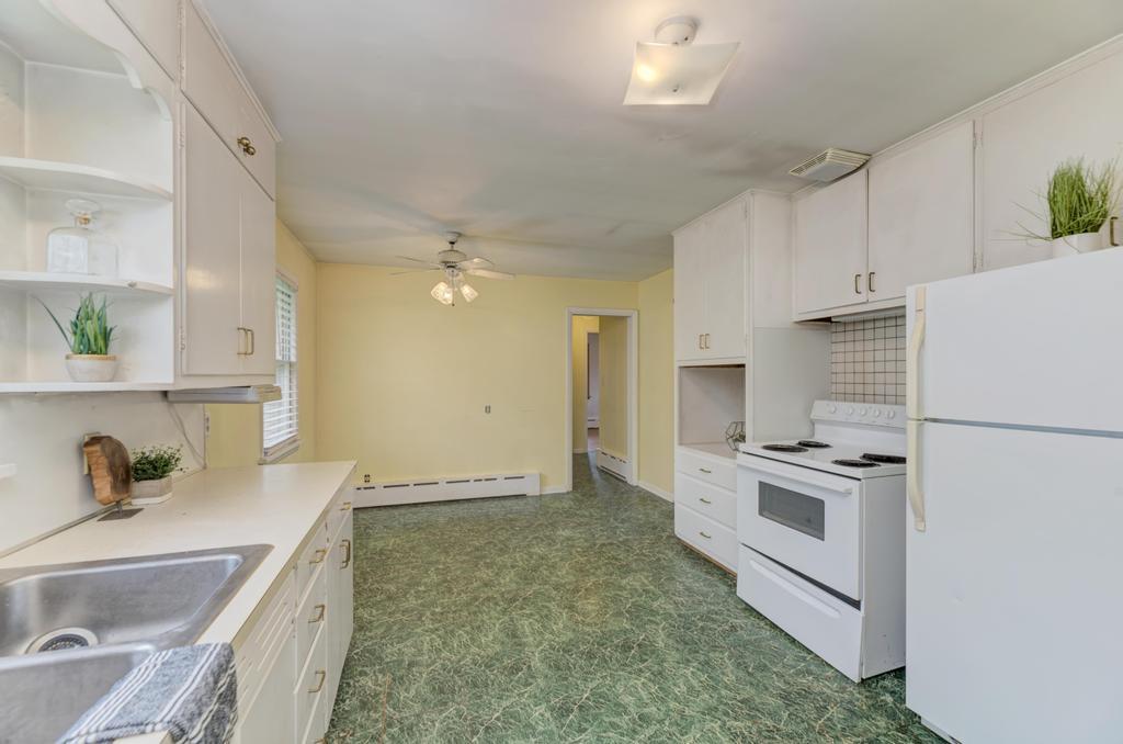 23929 W Chicago Street Property Photo 16