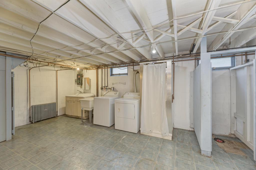 23929 W Chicago Street Property Photo 19