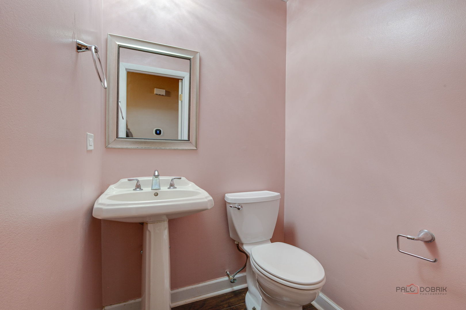 562 Applegate Lane Property Photo 21