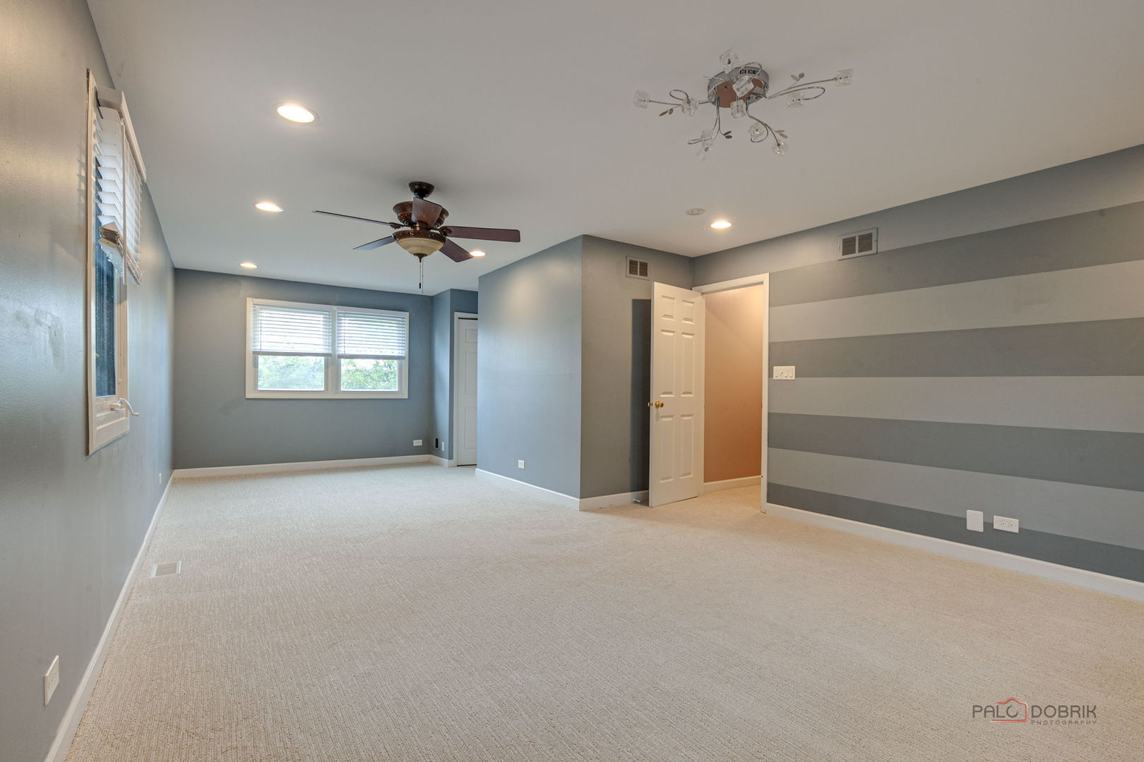 562 Applegate Lane Property Photo 30