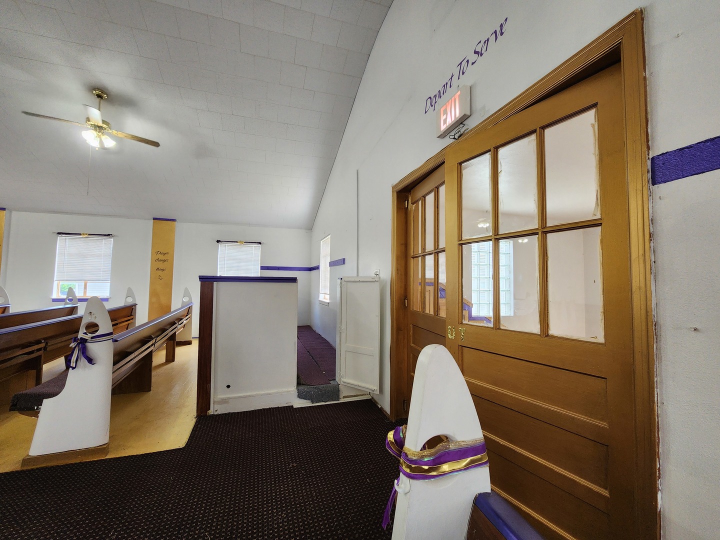 409 S Hill Street Property Photo 6