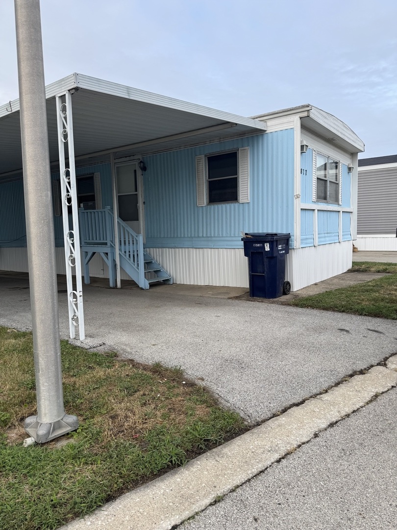 8800 S Harlem Avenue 1877 Property Photo 1