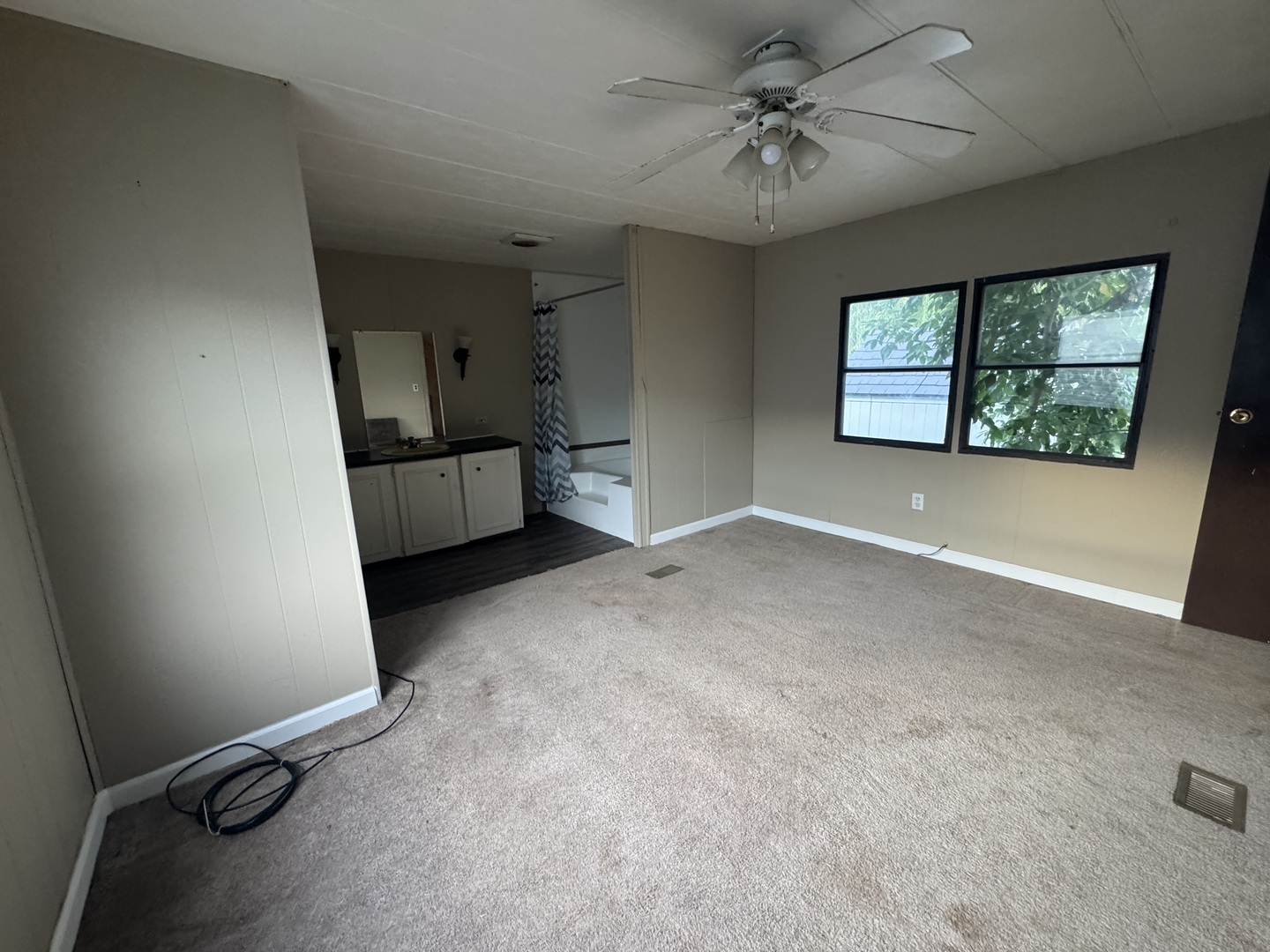 8800 S Harlem Avenue 1877 Property Photo 8
