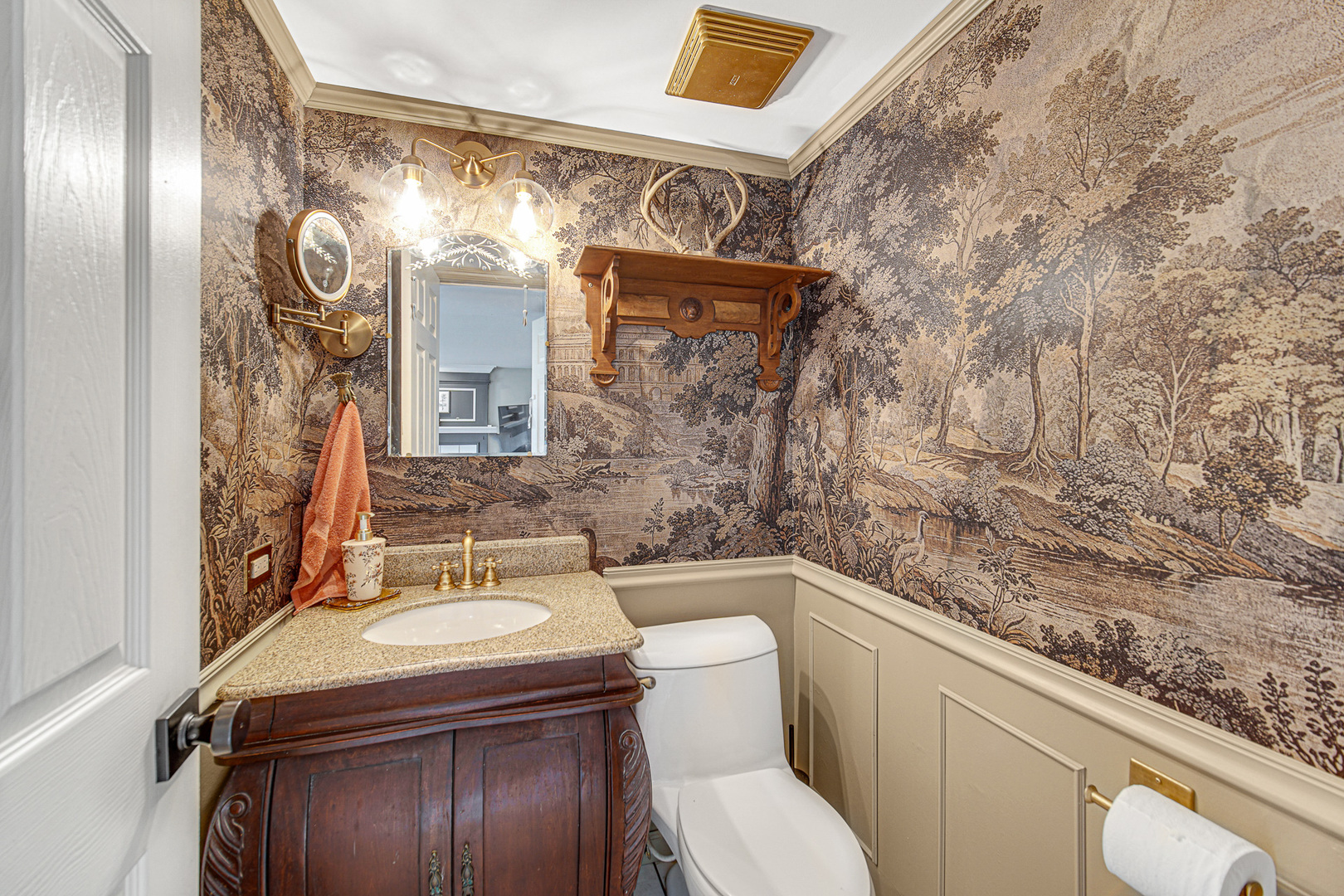 1121 Millcreek Lane Property Photo 11