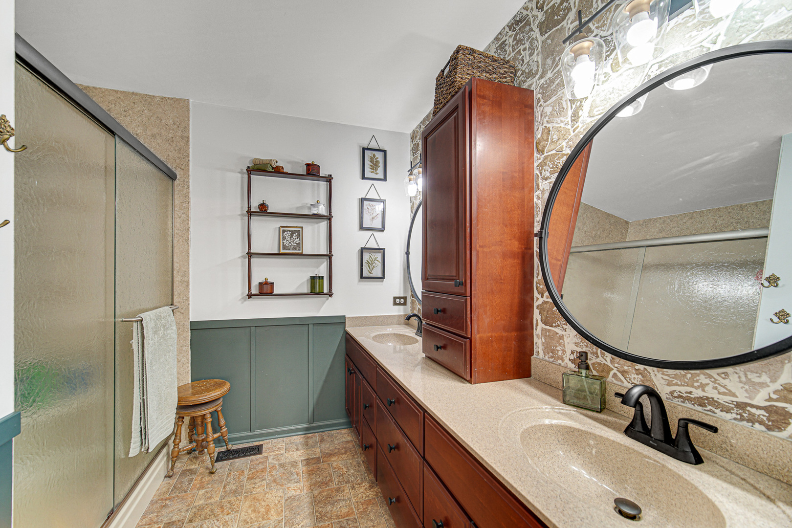1121 Millcreek Lane Property Photo 14