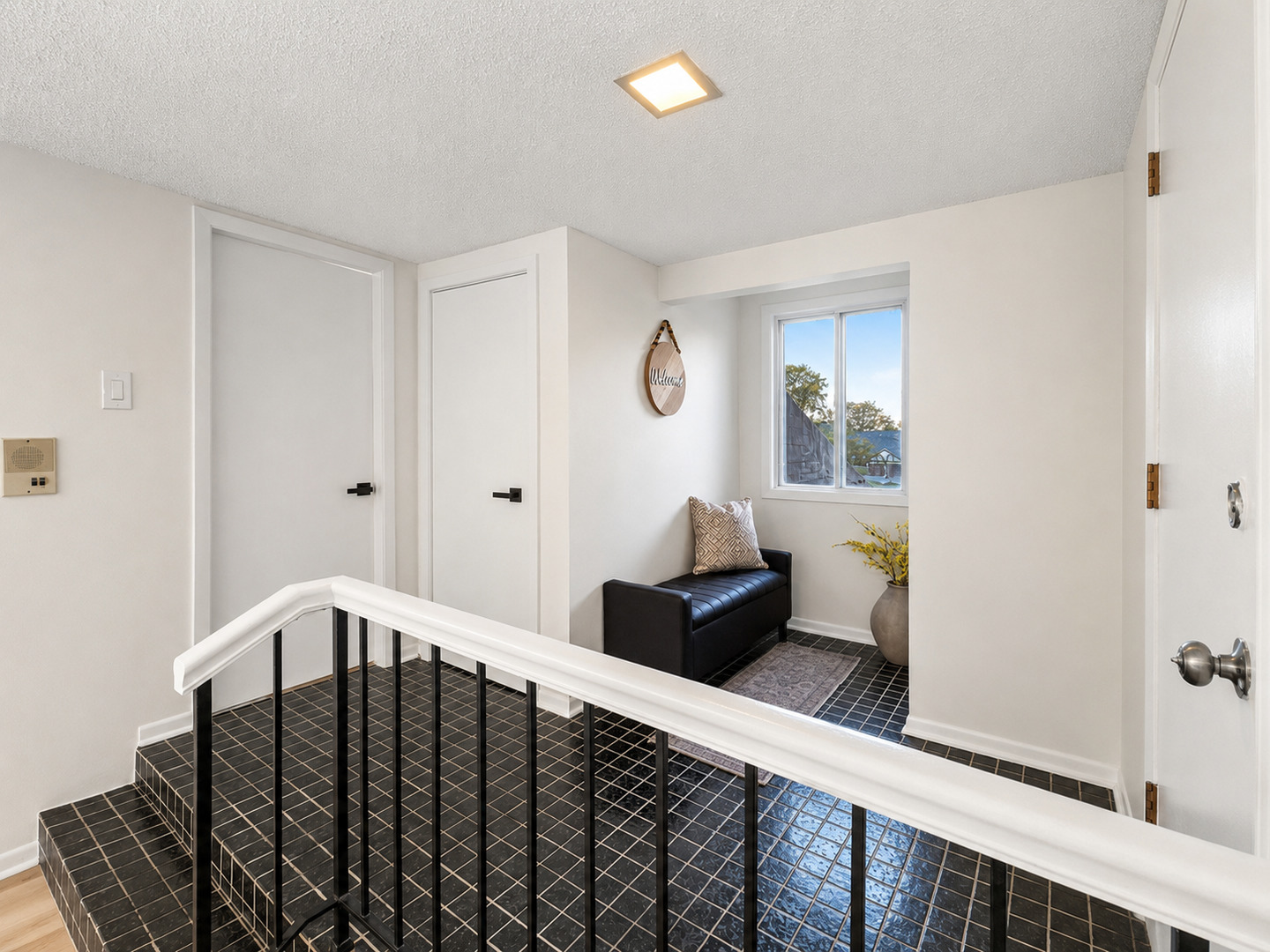 11151 Cottonwood Drive 19c Property Photo 2