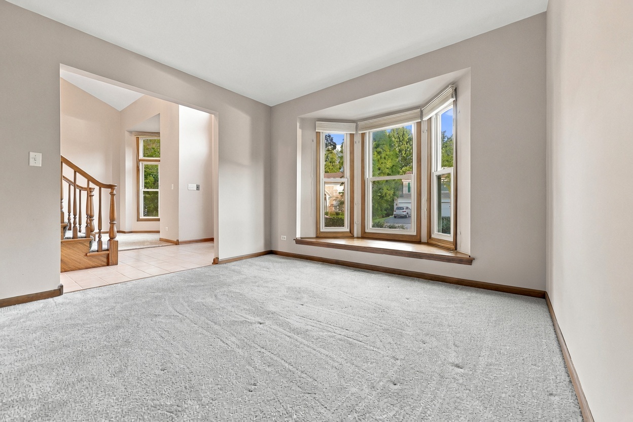 170 Salford Drive Property Photo 6