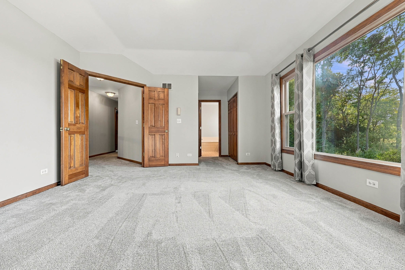 170 Salford Drive Property Photo 19