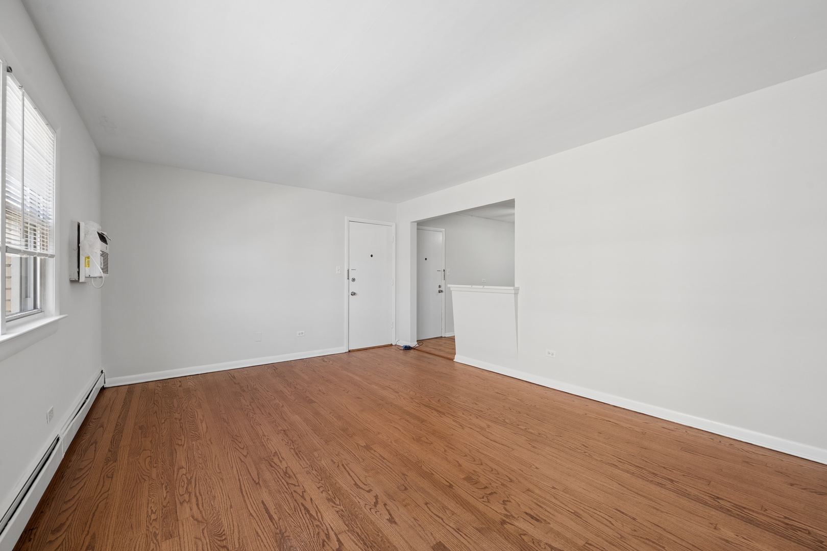 1921 S Harlem Avenue 1w Property Photo 6