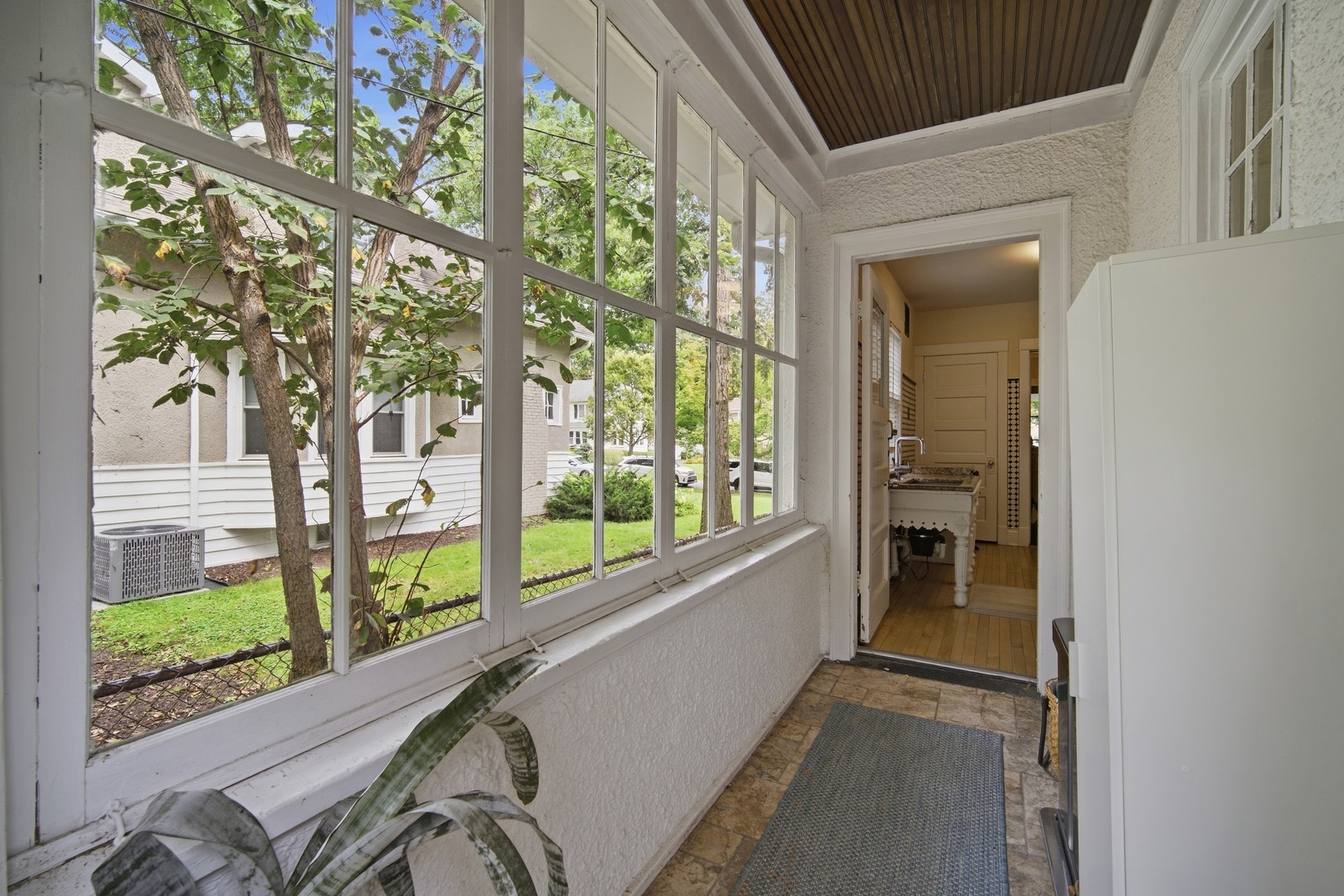 1060 Griffith Road Property Photo 23