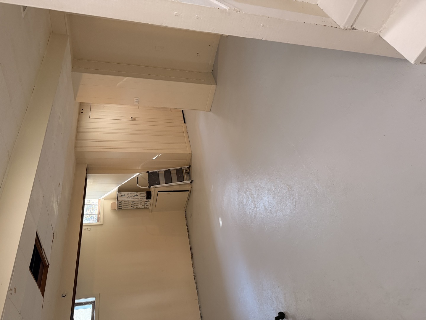 1060 Griffith Road Property Photo 23