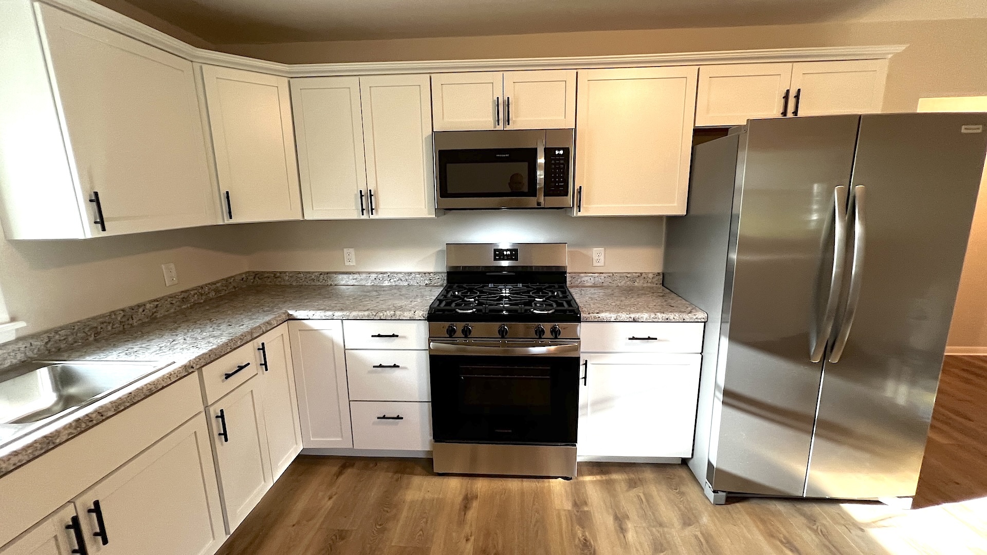 105 W Jackson Street Property Photo 8