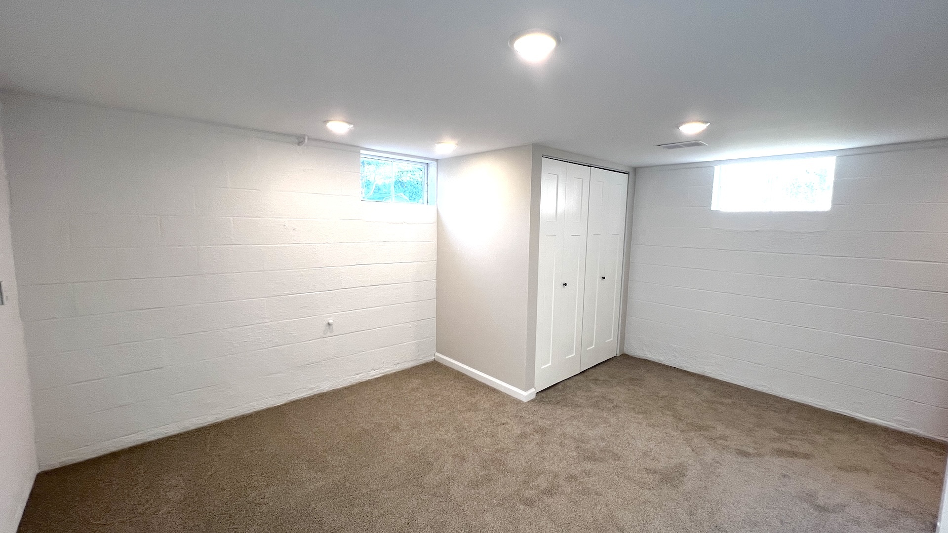 105 W Jackson Street Property Photo 17