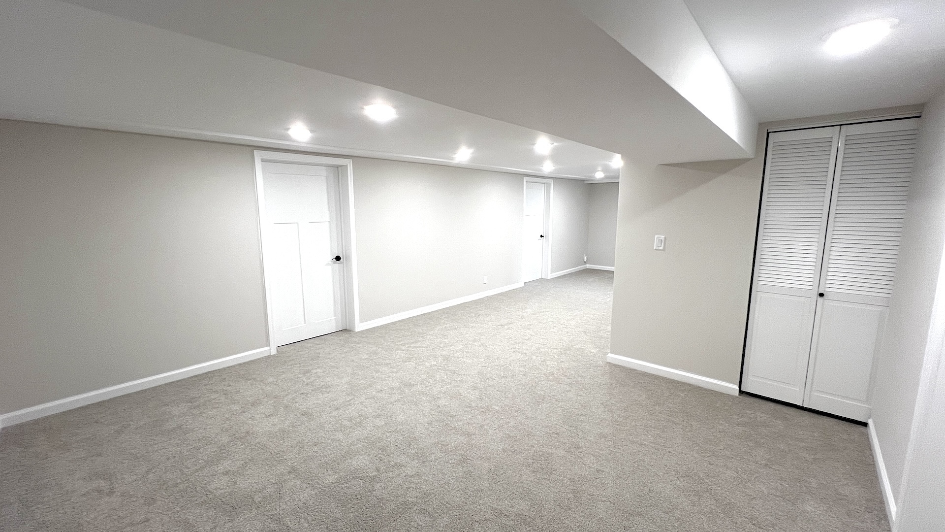 105 W Jackson Street Property Photo 21