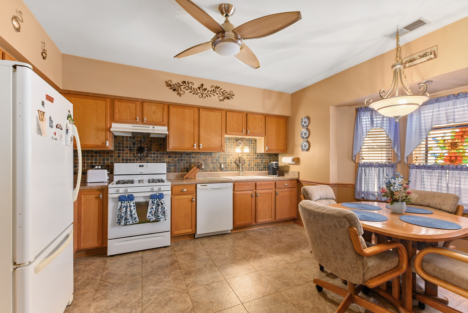 5275 W Mint Julip Drive 302 Property Photo 10