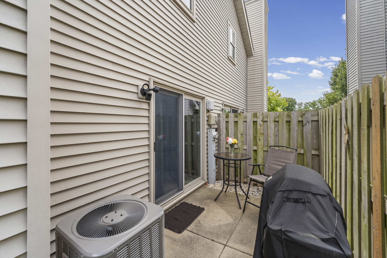 237 N Walnut Street L Property Photo 15