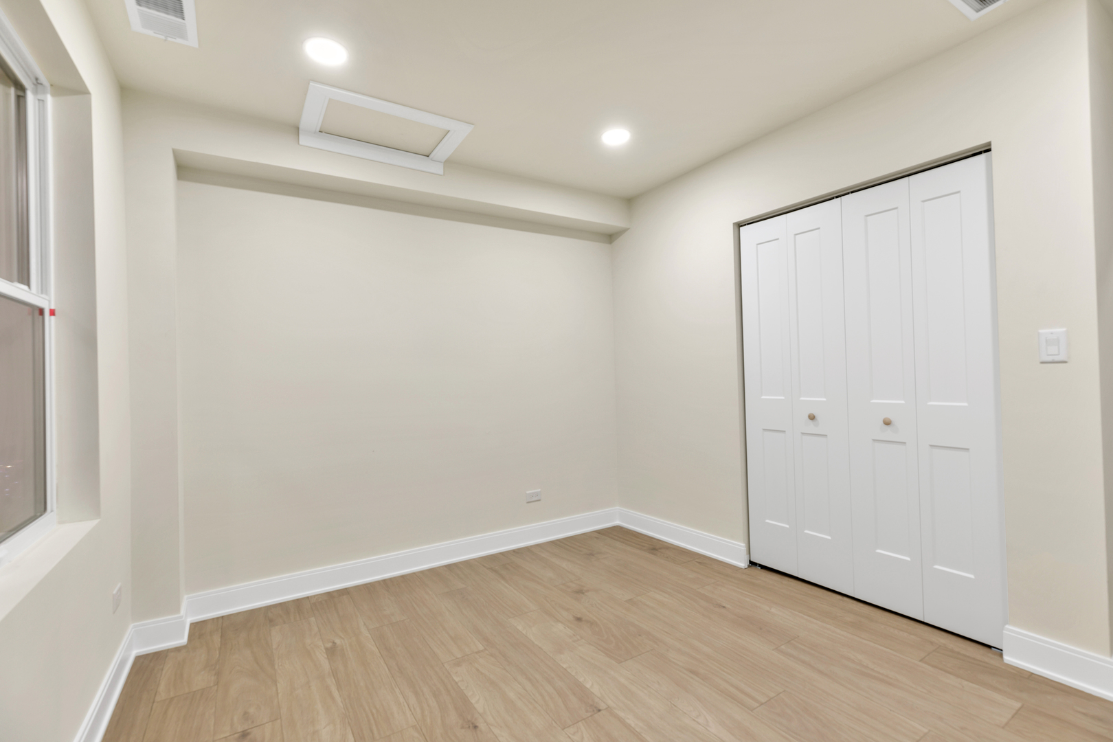 317 Canal Street B Property Photo 13