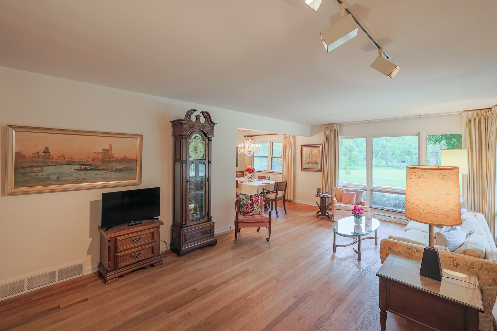 853 Edgewater Drive Property Photo 11