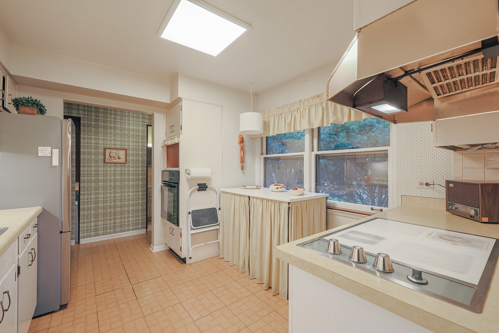 853 Edgewater Drive Property Photo 19